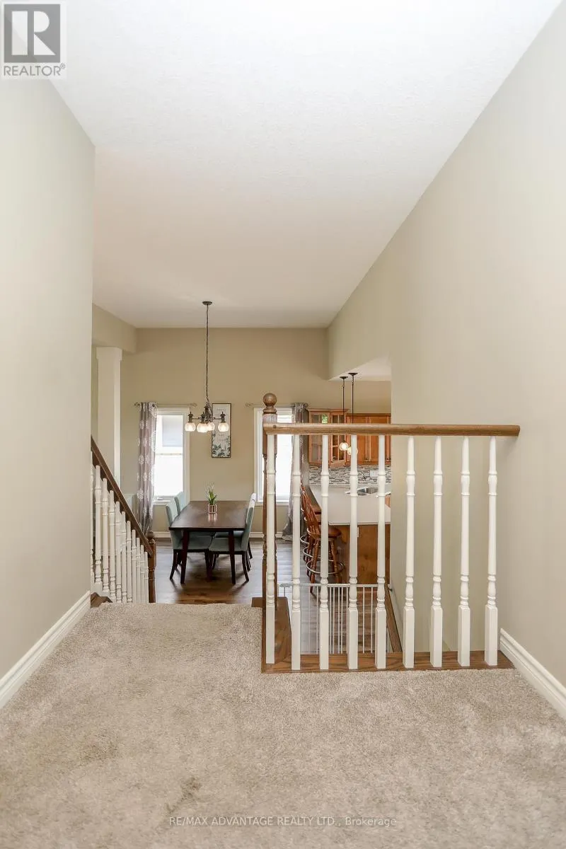 78 HUMMINGBIRD LANE