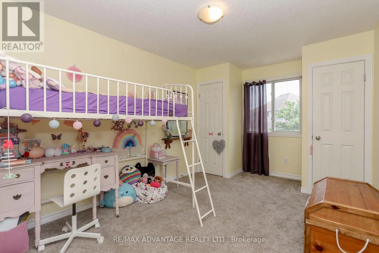 78 HUMMINGBIRD LANE