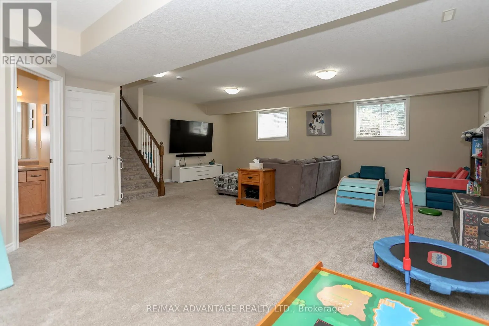 78 HUMMINGBIRD LANE