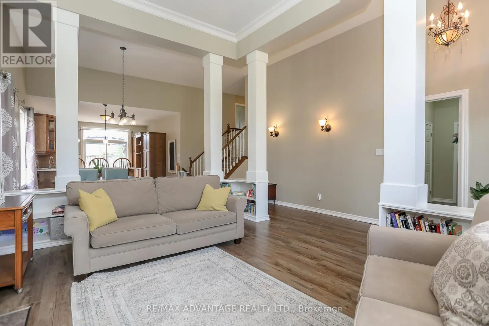 78 HUMMINGBIRD LANE