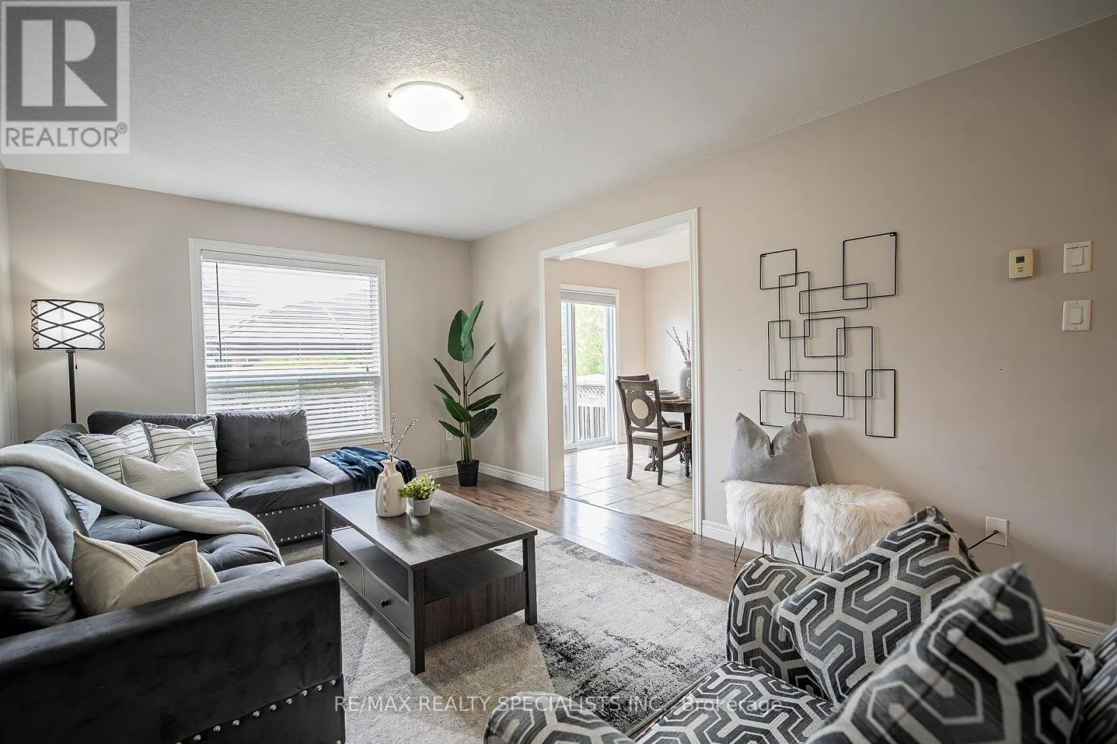 21 HENDERSON DRIVE