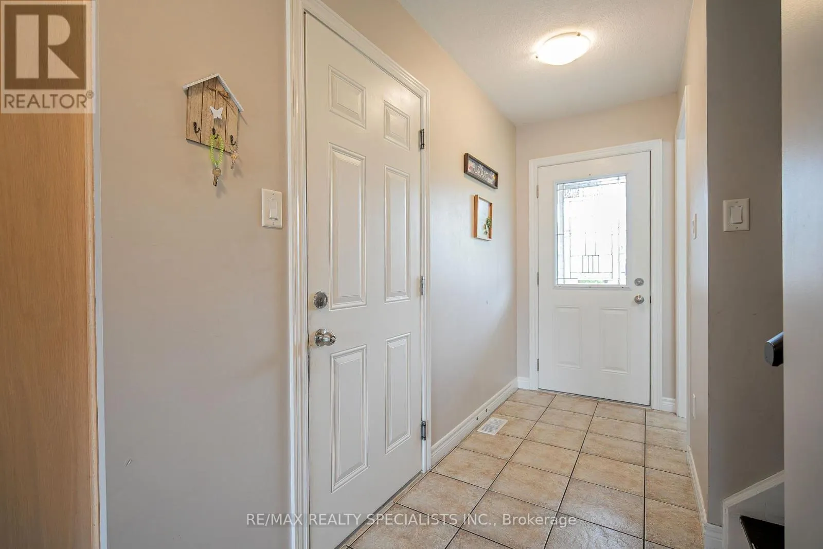 21 HENDERSON DRIVE