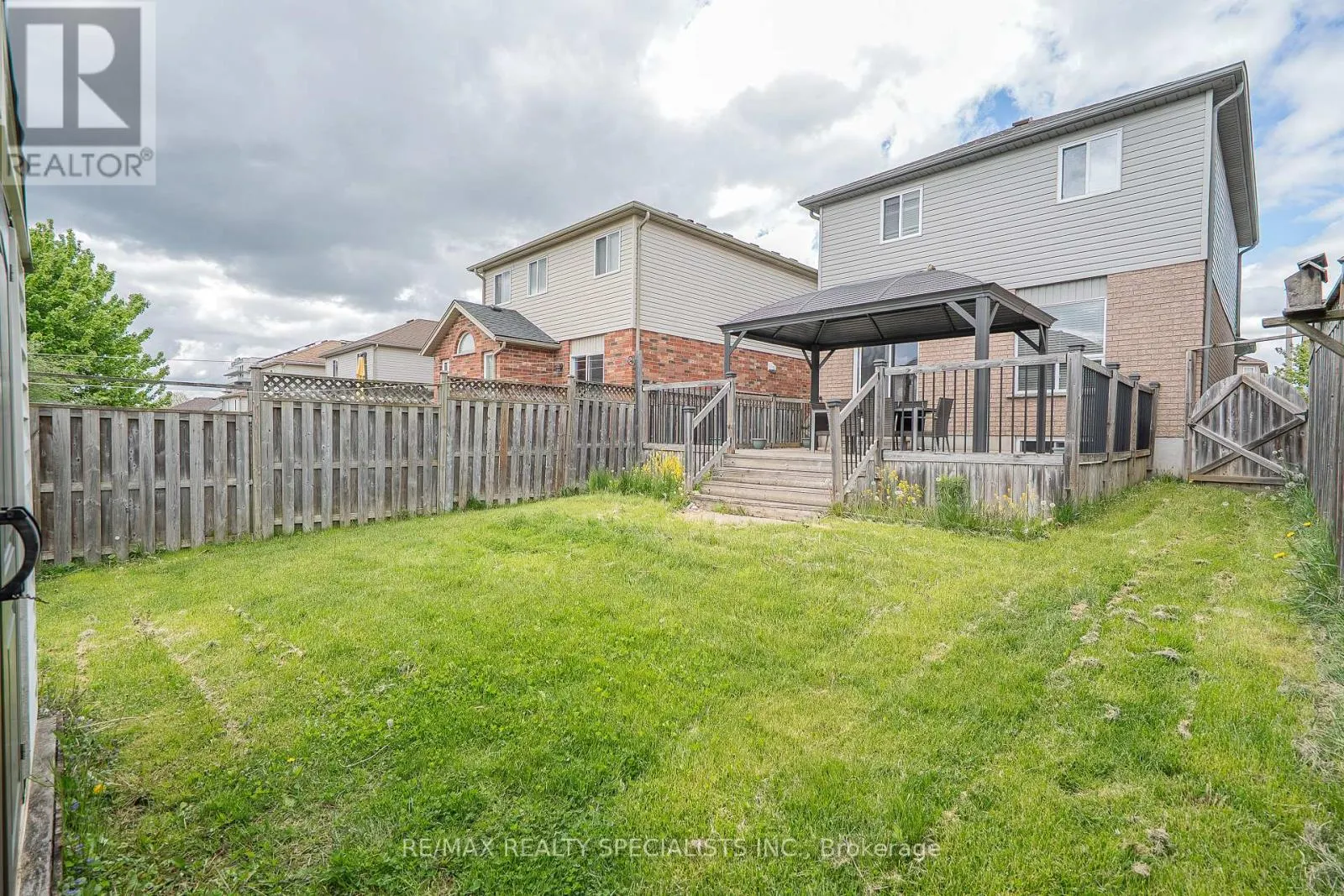 21 HENDERSON DRIVE