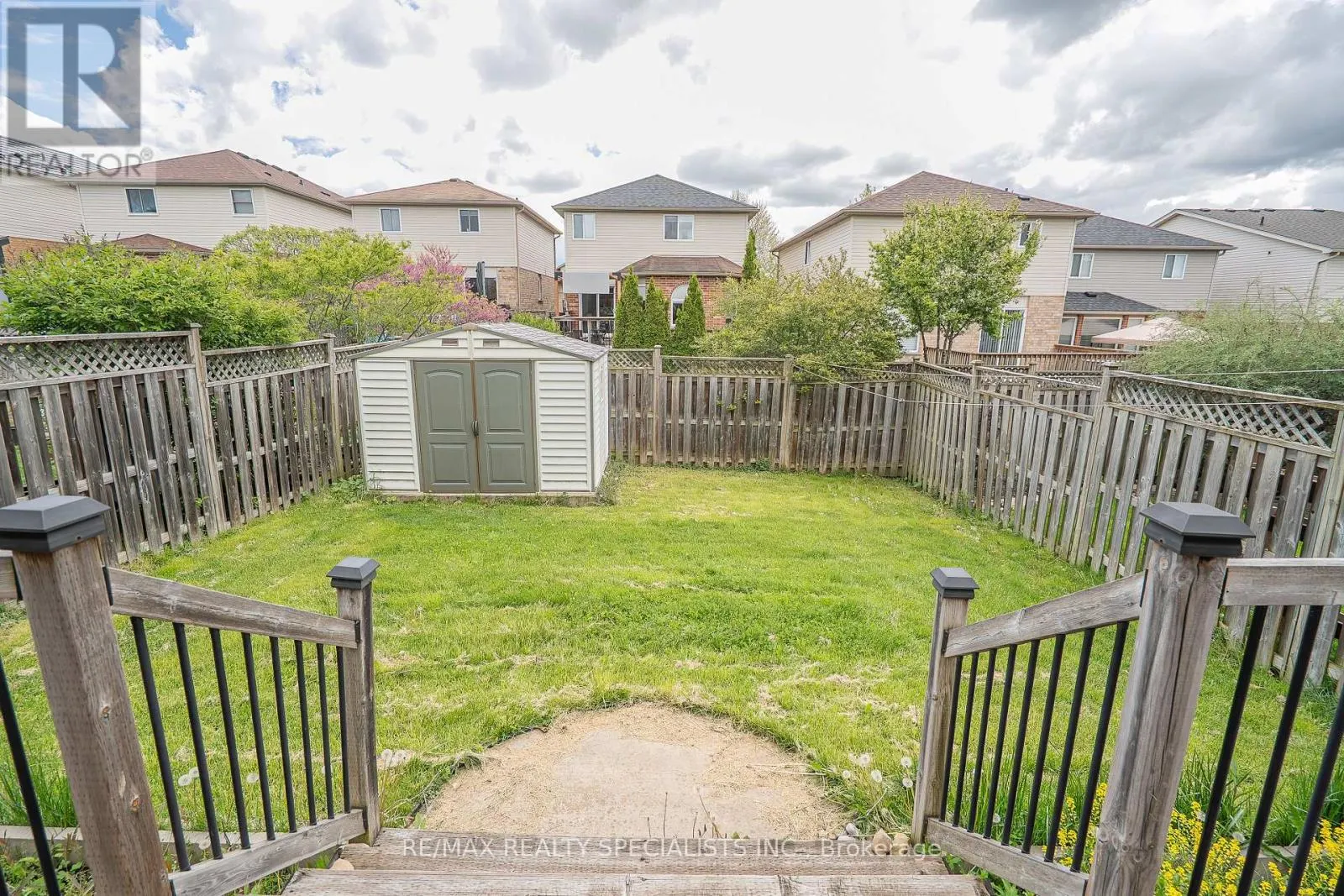 21 HENDERSON DRIVE