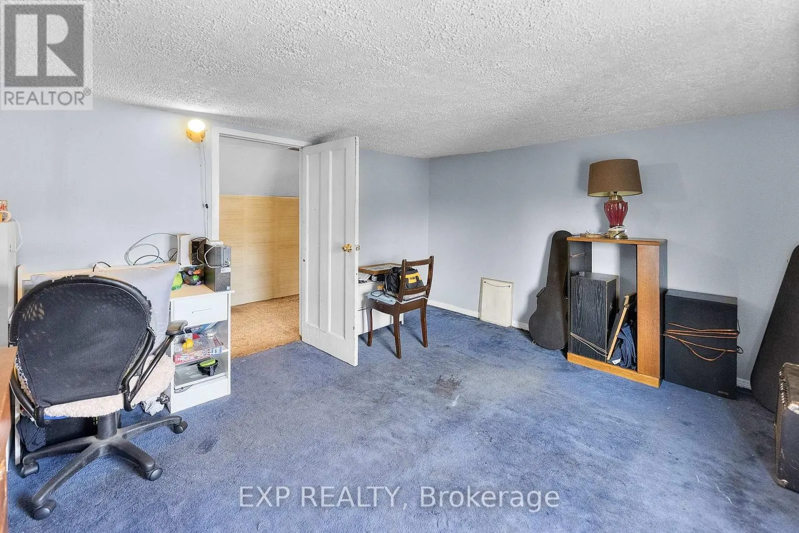 5387 CEDAR STREET