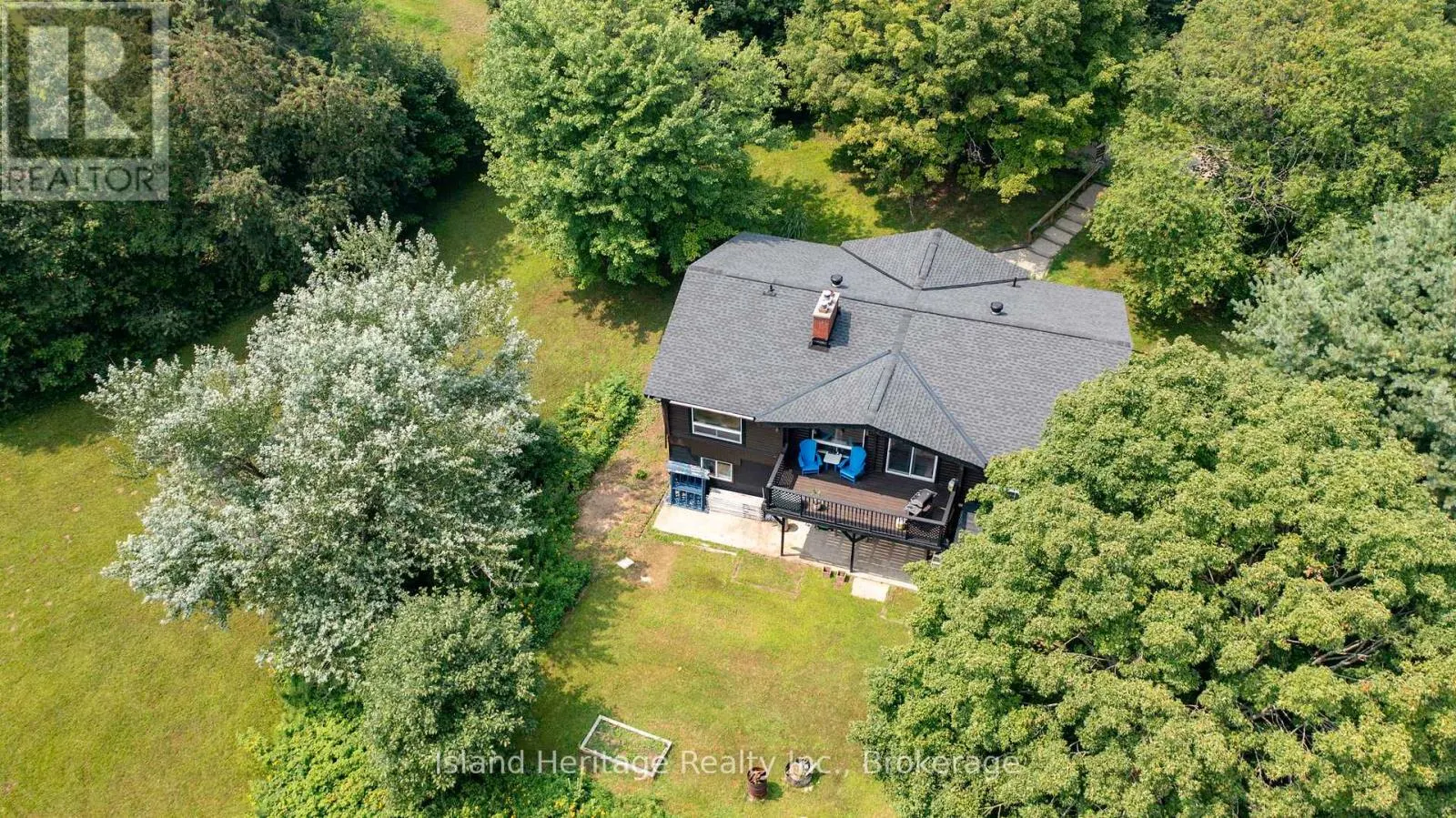 5 LINNEY LANE