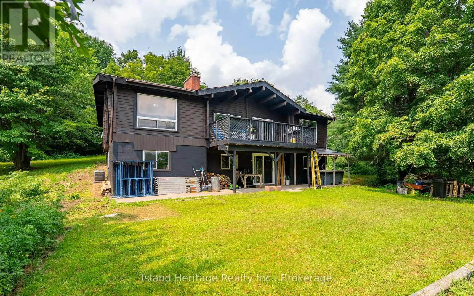 5 LINNEY LANE