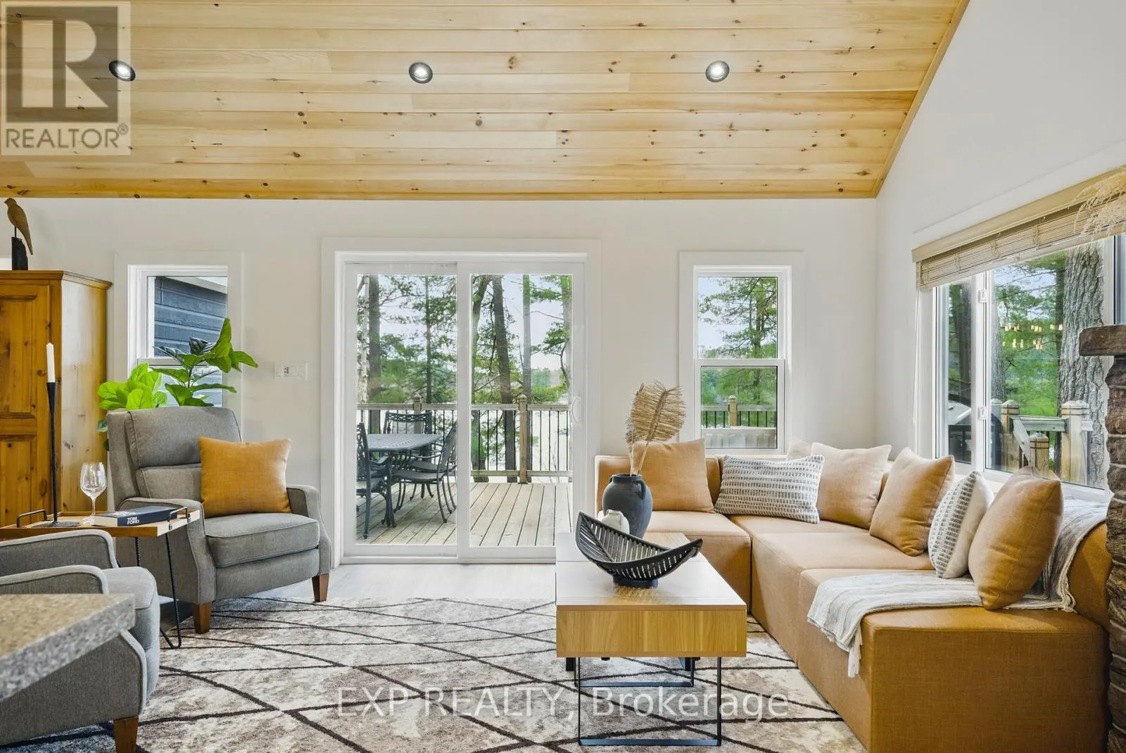 5B SOUTHWELL DRIVE