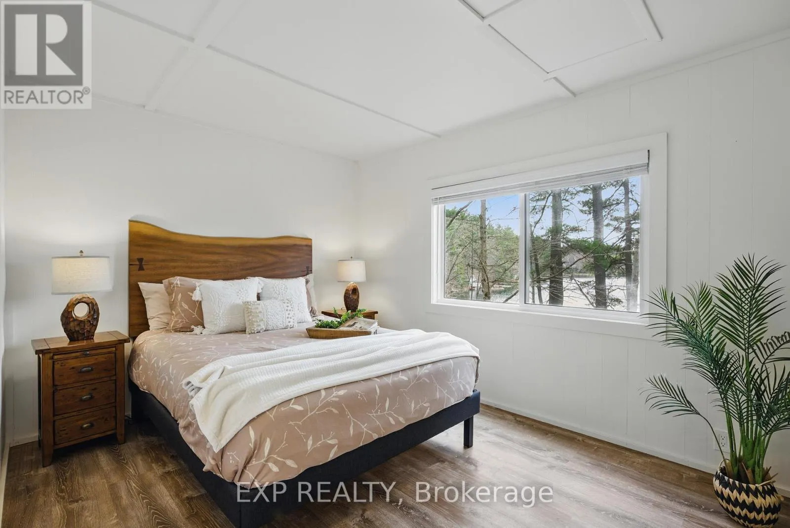 5B SOUTHWELL DRIVE