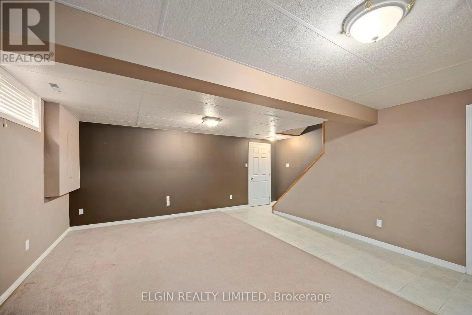 18 ROSETHORN COURT