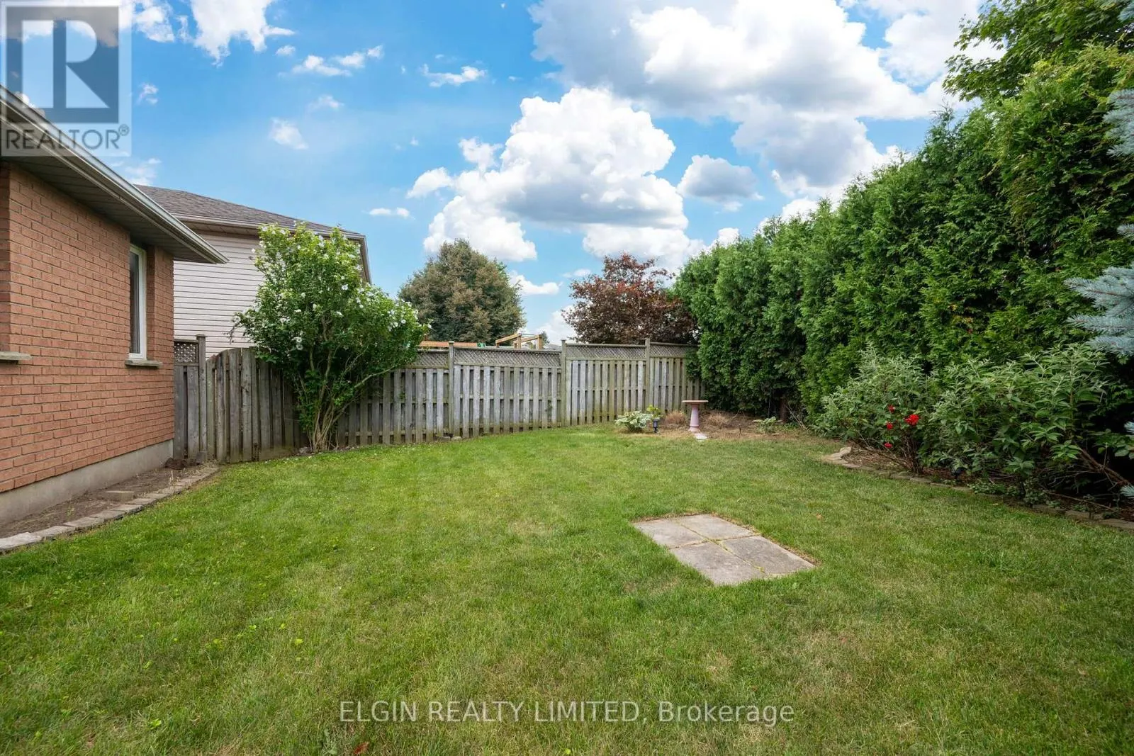 18 ROSETHORN COURT