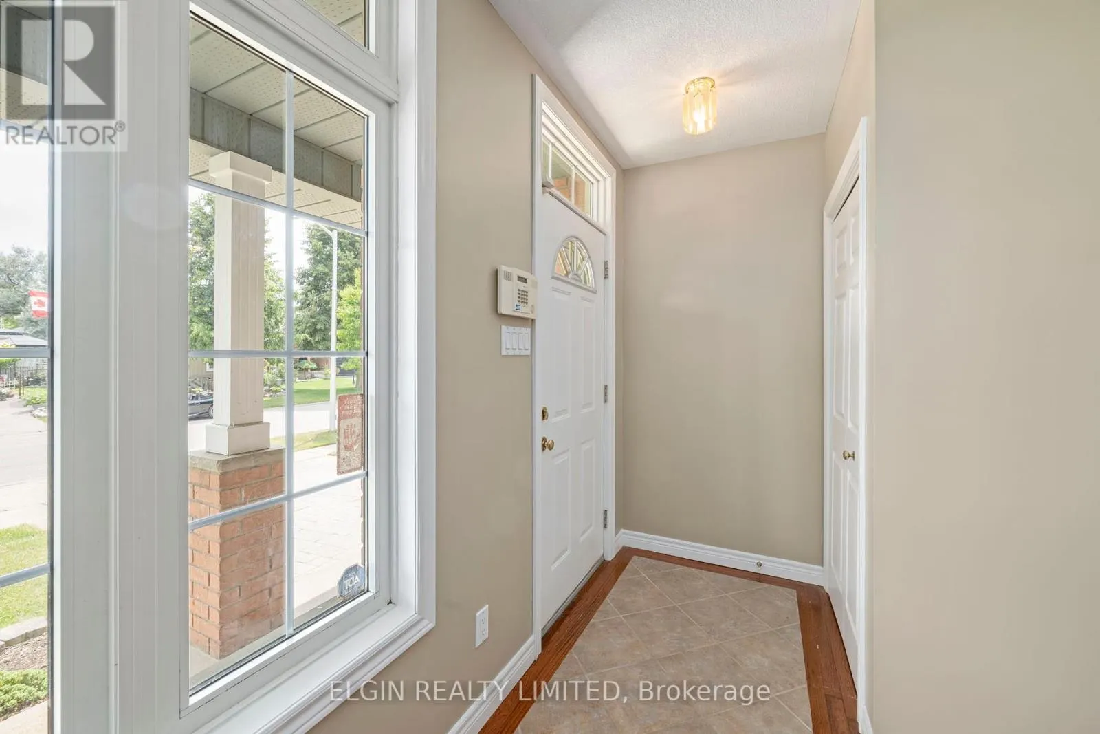 18 ROSETHORN COURT