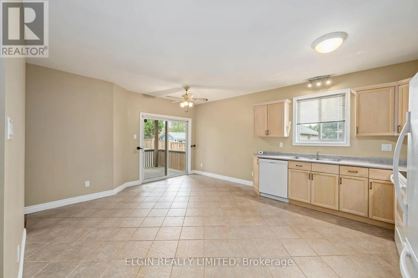 18 ROSETHORN COURT