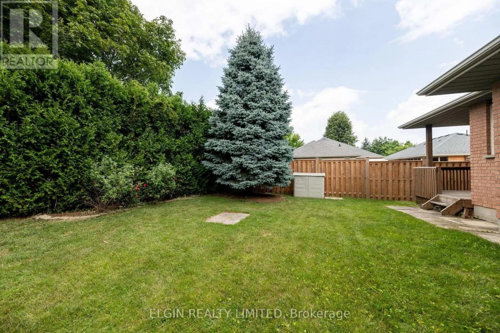 18 ROSETHORN COURT