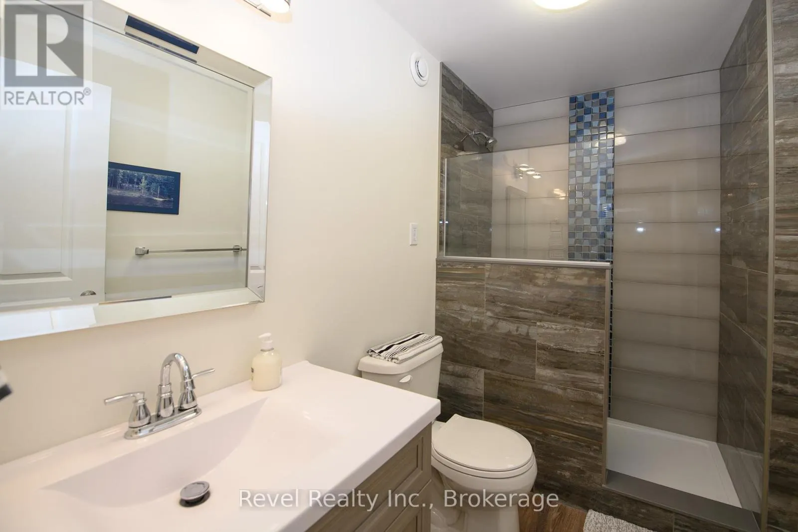 252 IRONWOOD WAY