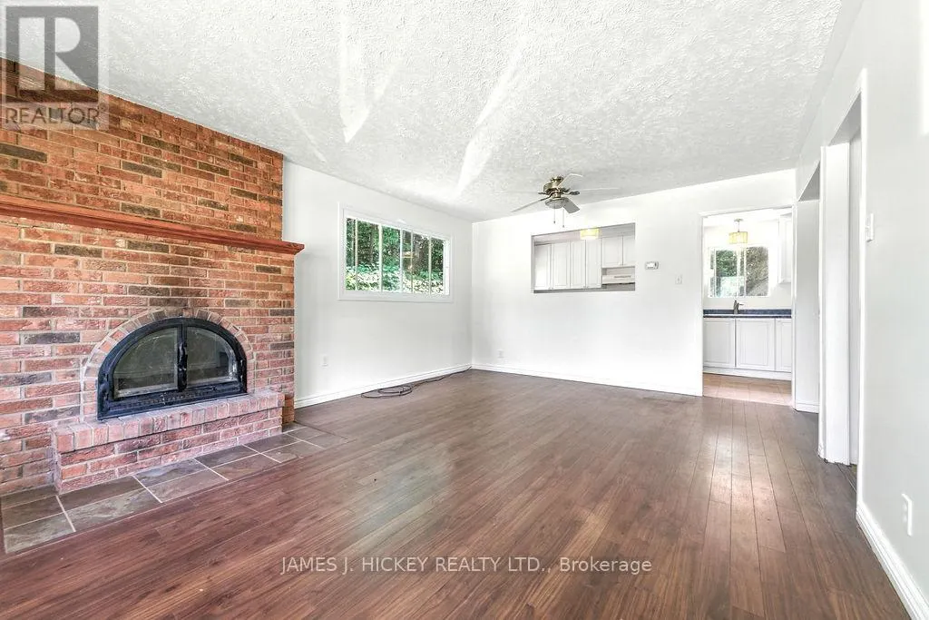 30 LASALLE DRIVE