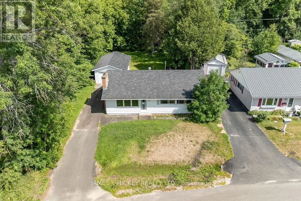 30 LASALLE DRIVE