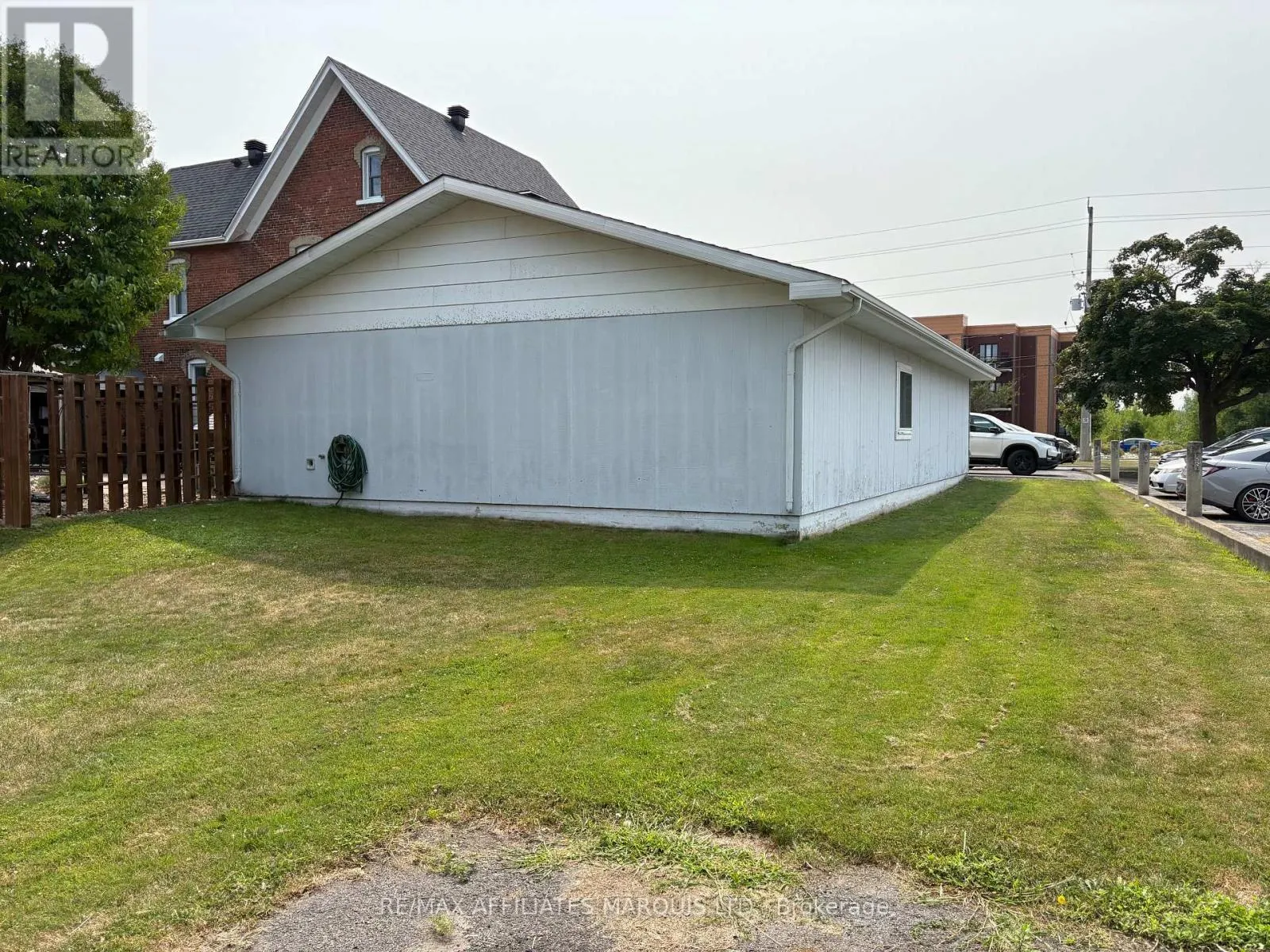 1217 SECOND STREET W
