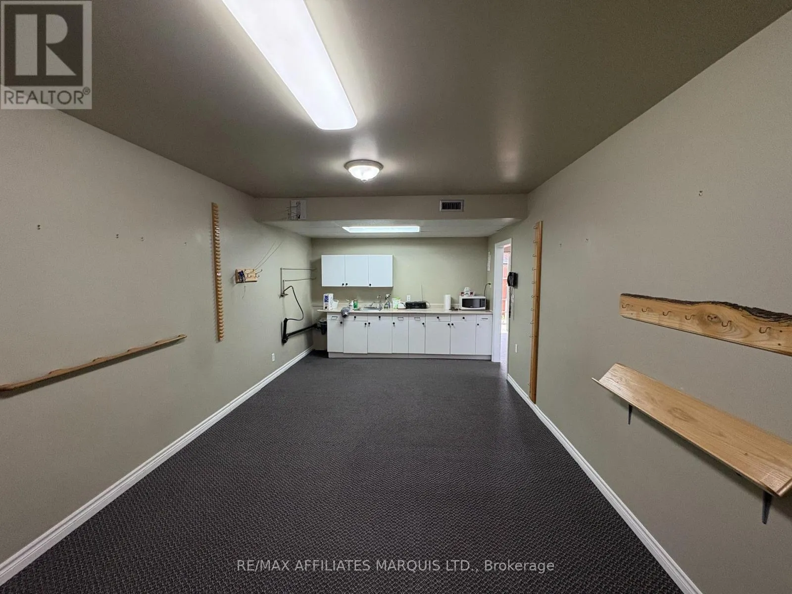 1217 SECOND STREET W