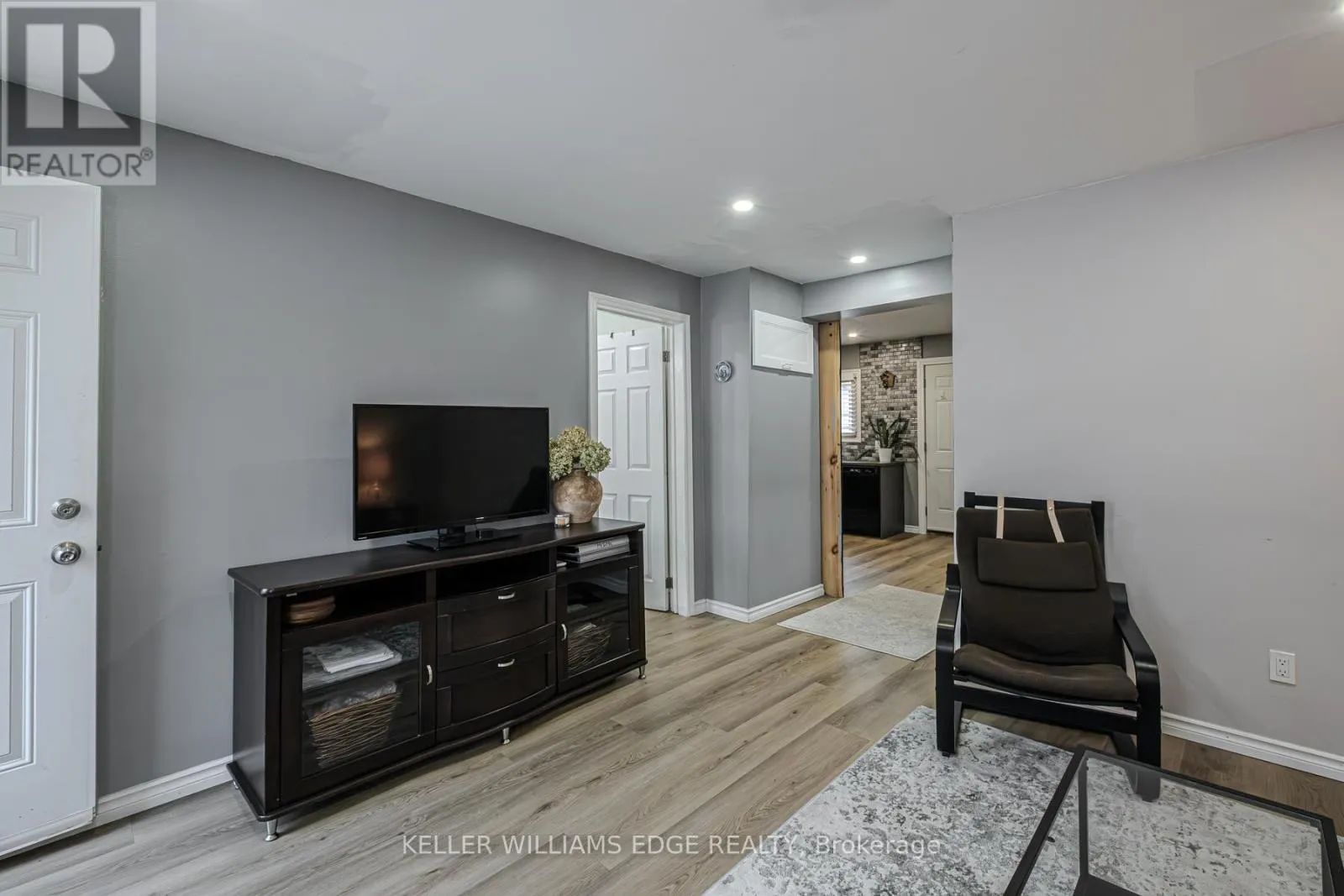 156 BROCK STREET