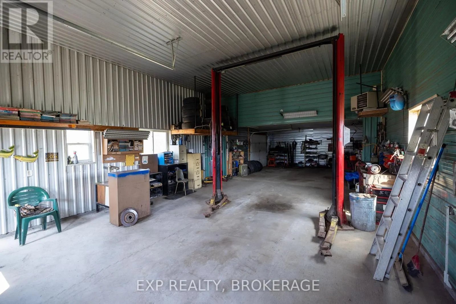 791 BEECHWOOD ROAD