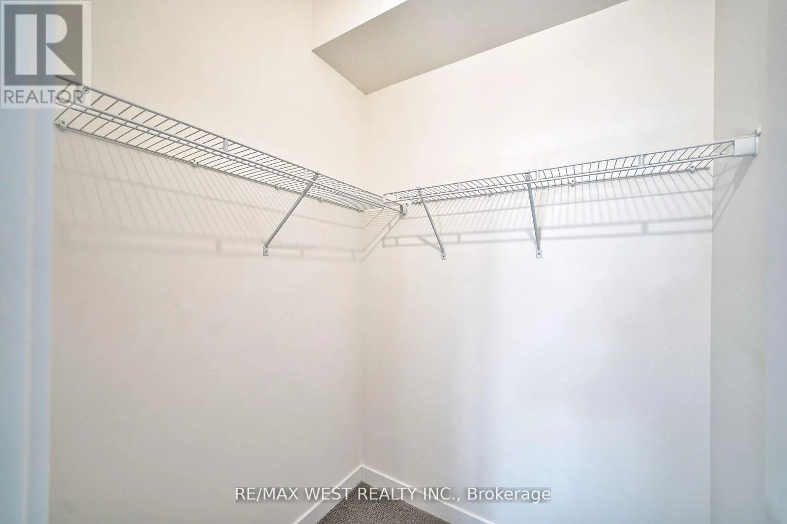 201 - 160 DENSMORE ROAD