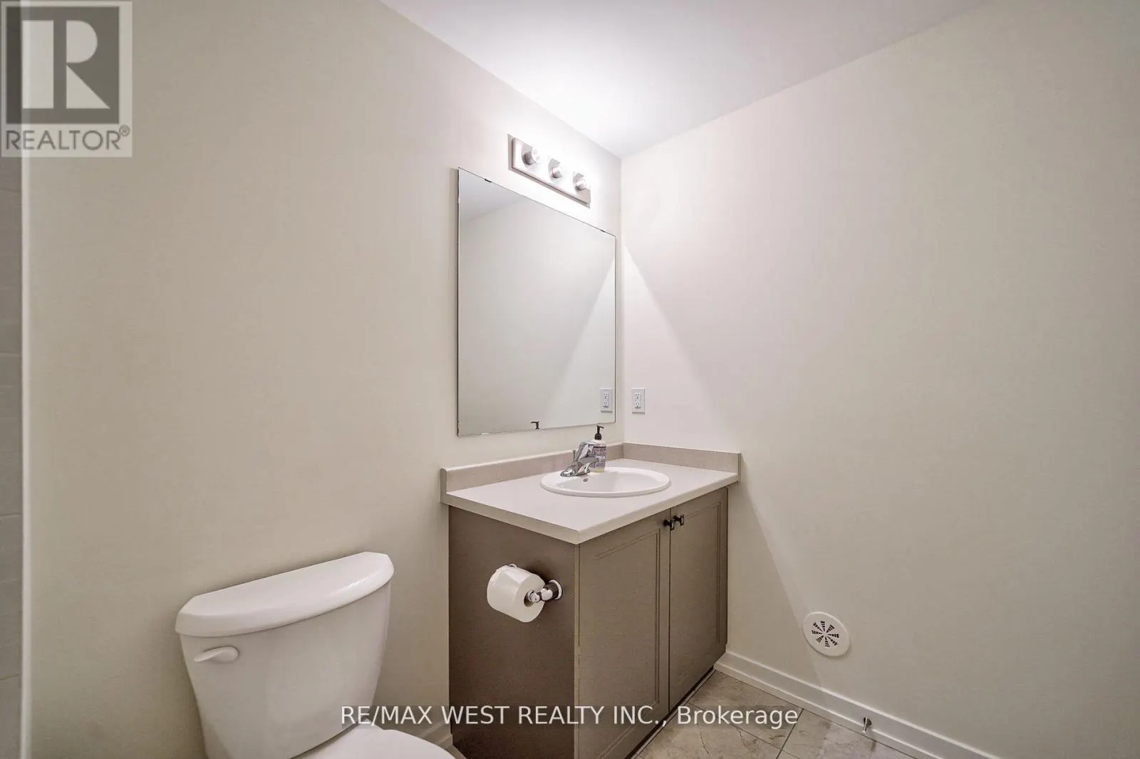 201 - 160 DENSMORE ROAD