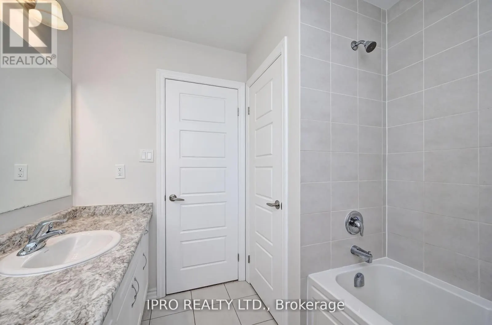 216 WATERBROOK LANE