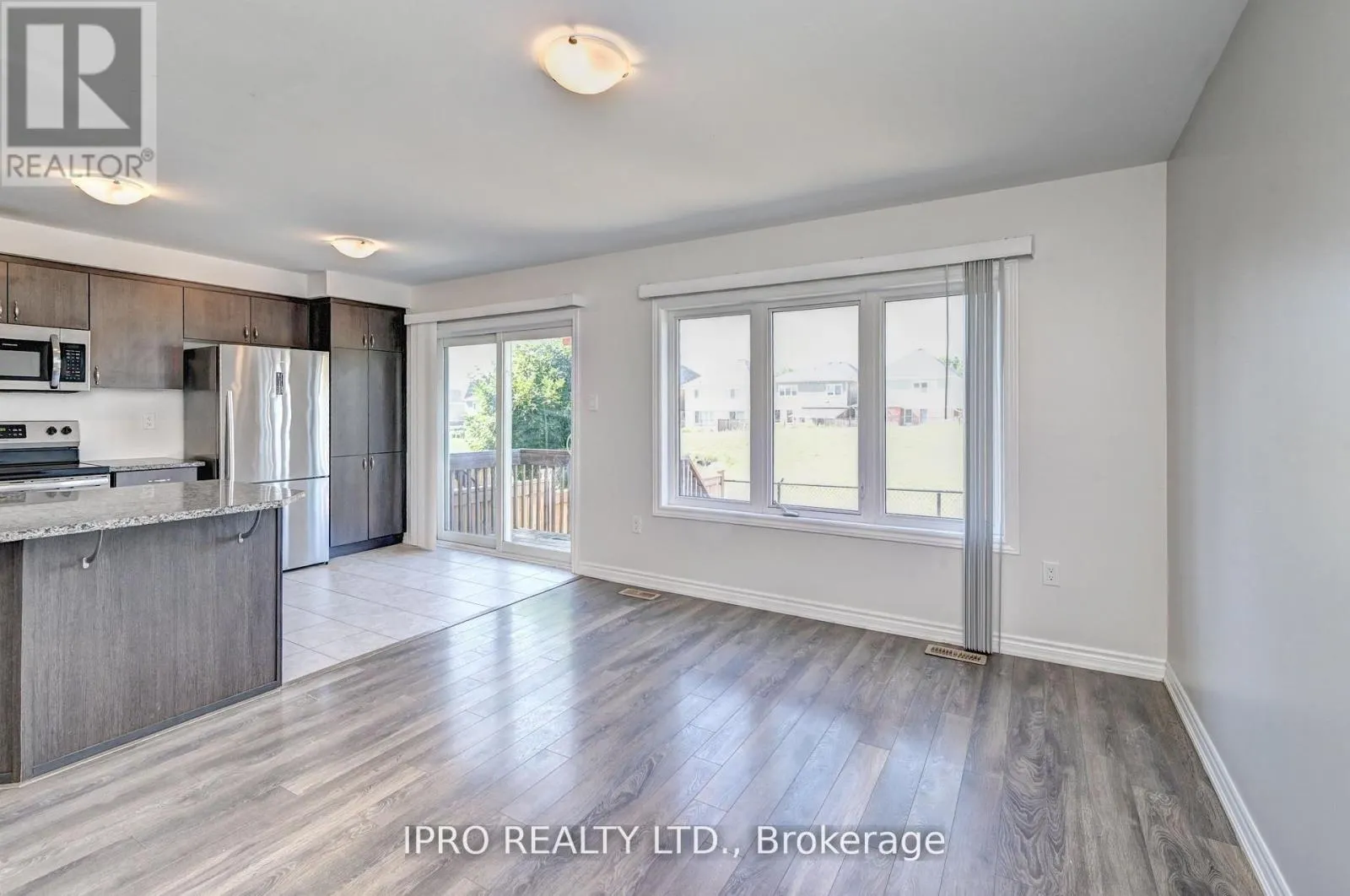 216 WATERBROOK LANE