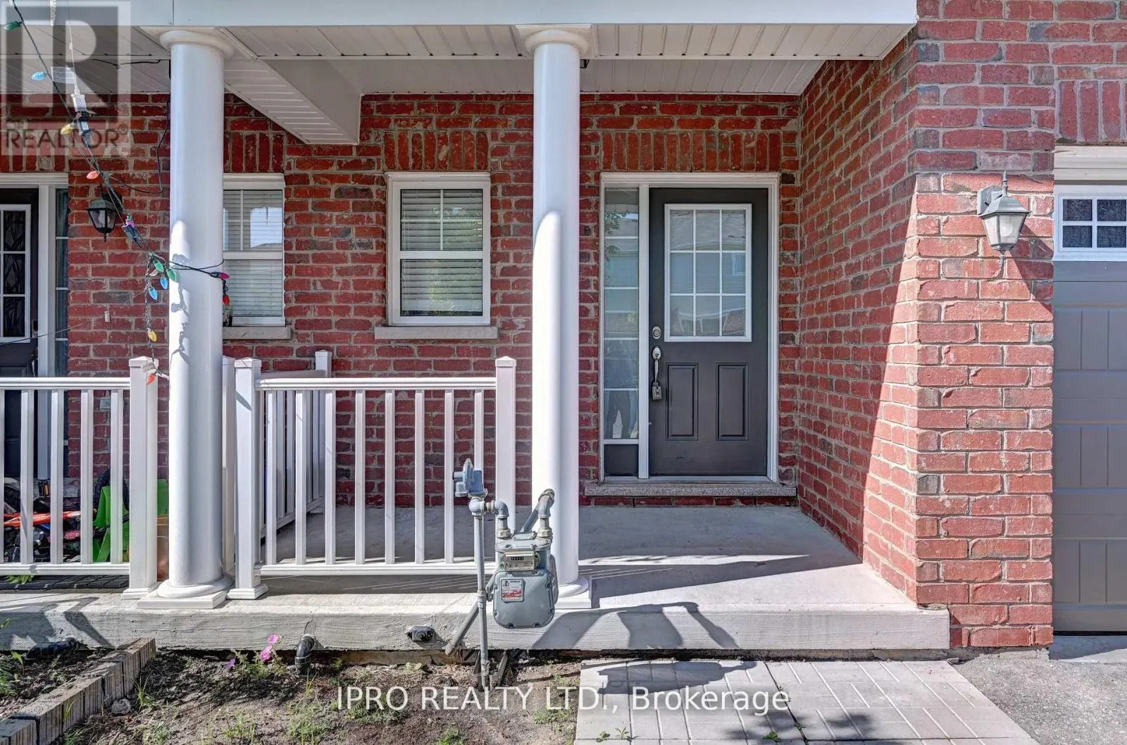 216 WATERBROOK LANE