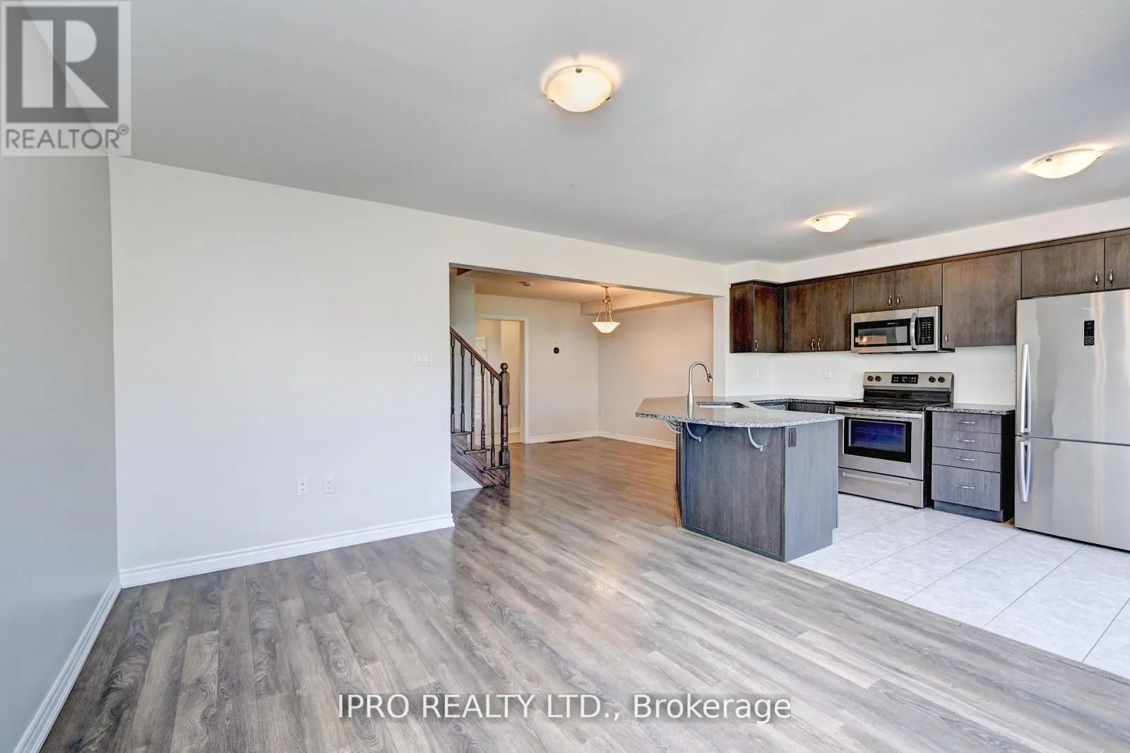 216 WATERBROOK LANE