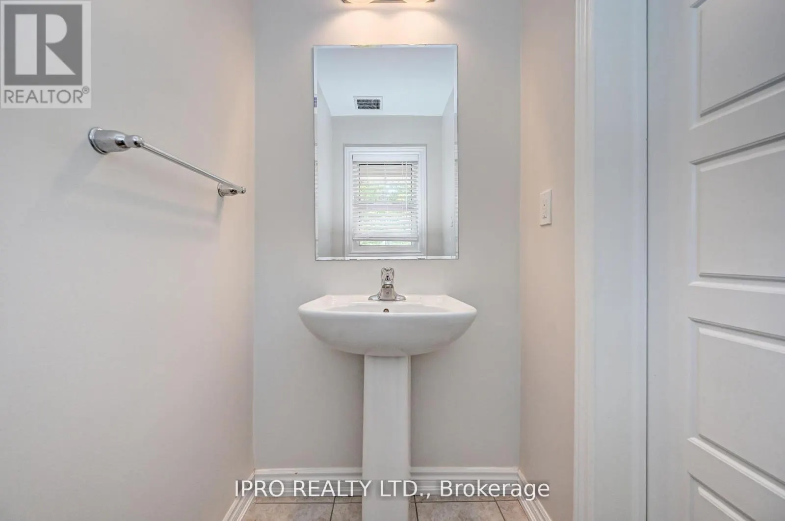 216 WATERBROOK LANE