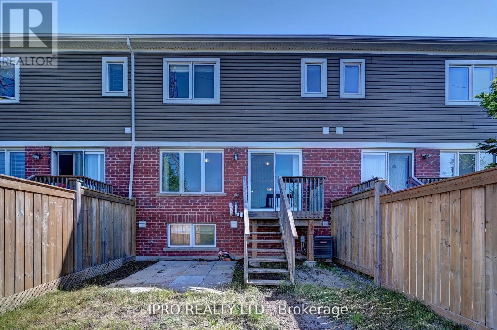 216 WATERBROOK LANE
