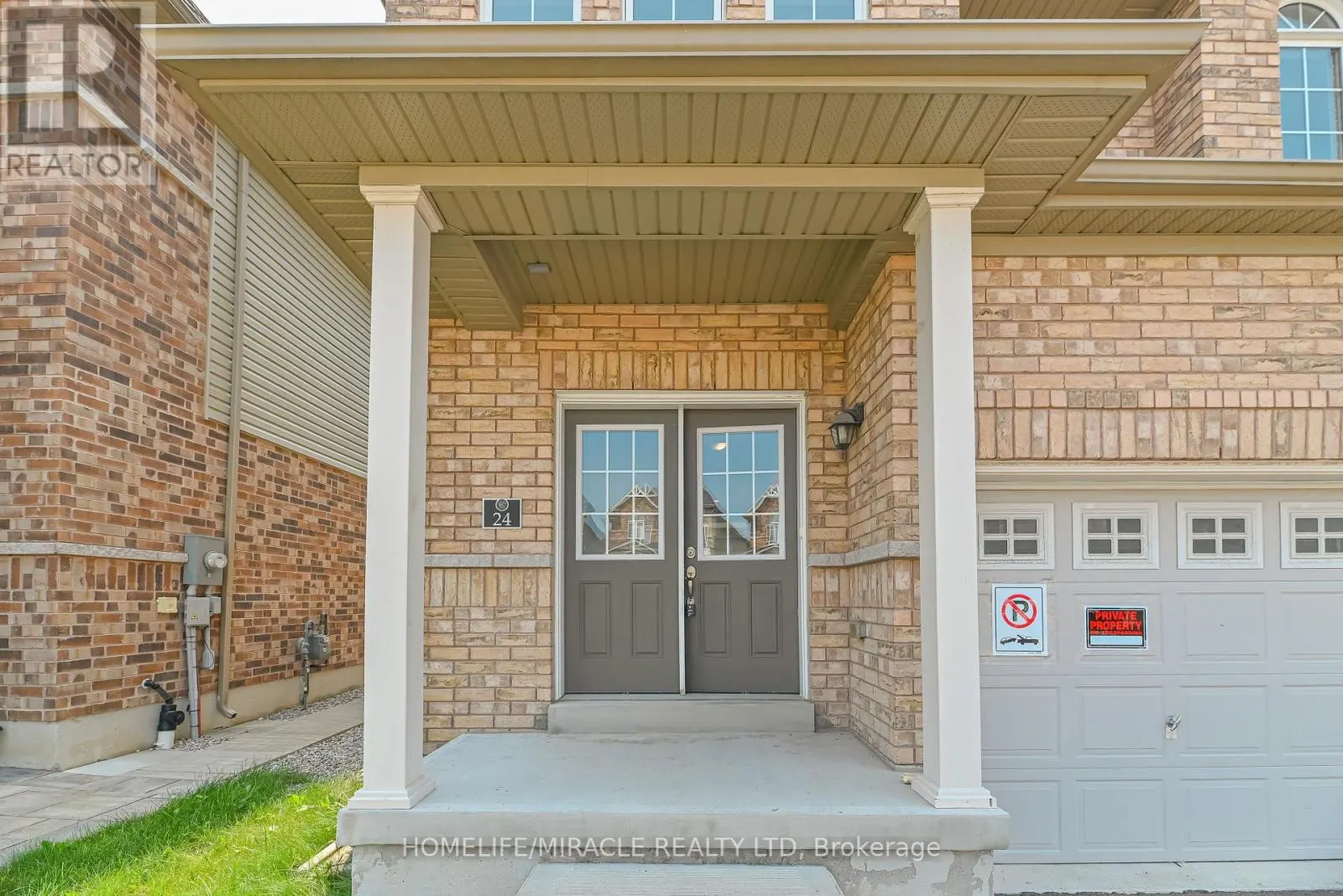 24 WEATHERALL AVENUE