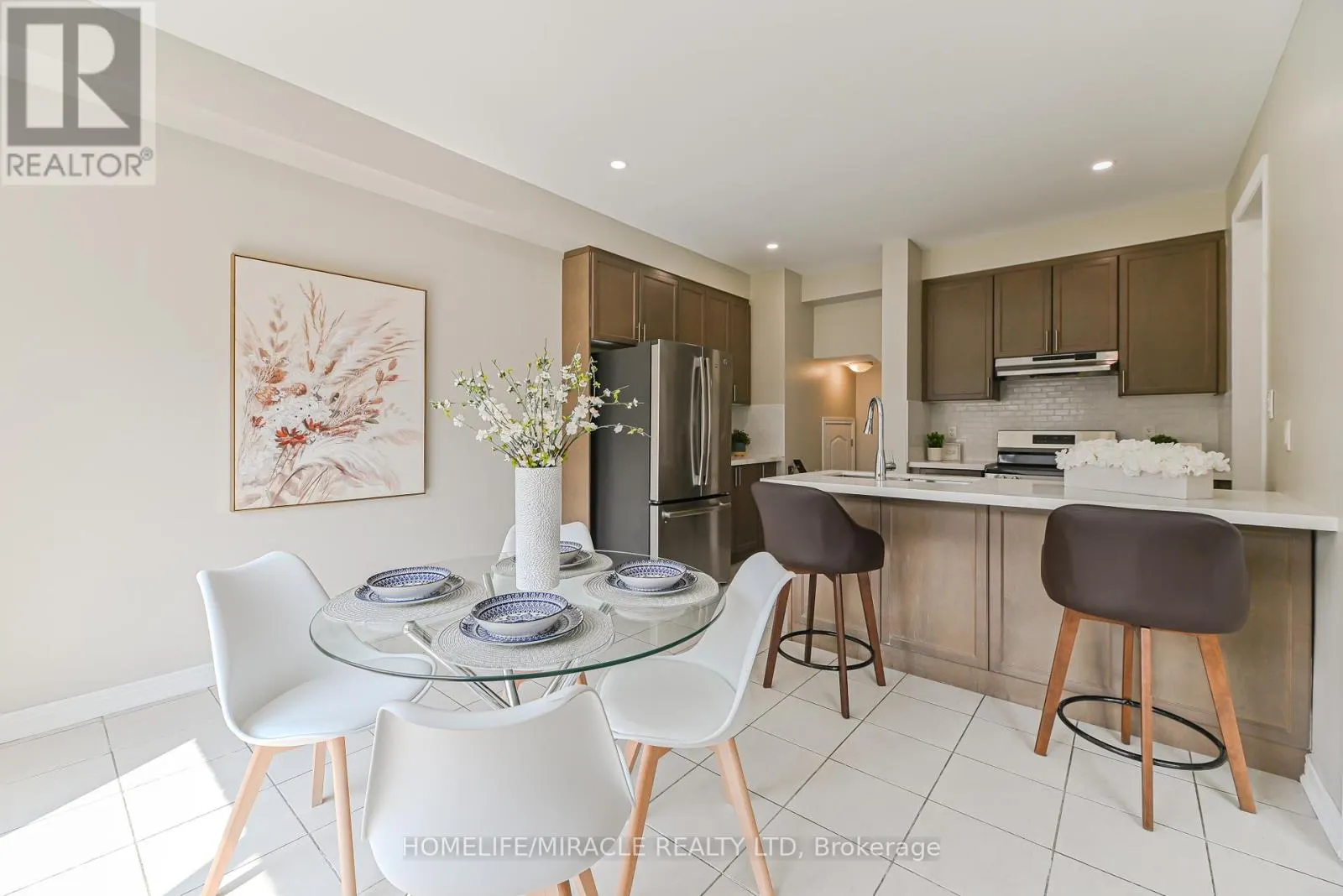 24 WEATHERALL AVENUE