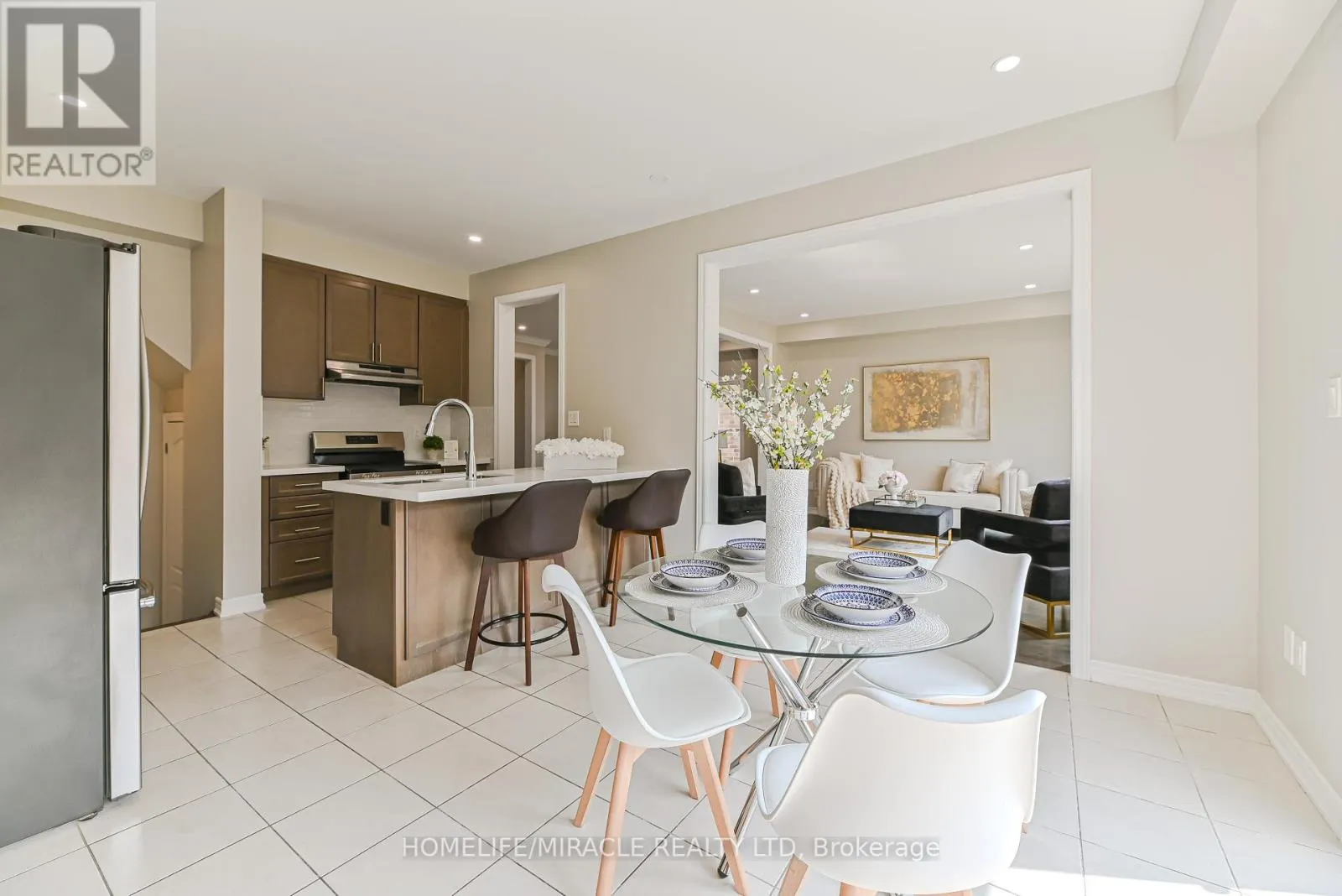 24 WEATHERALL AVENUE