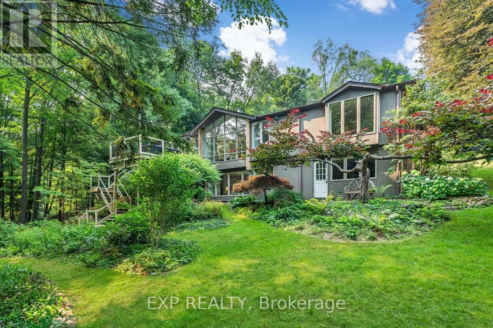 937 MONTGOMERY DRIVE