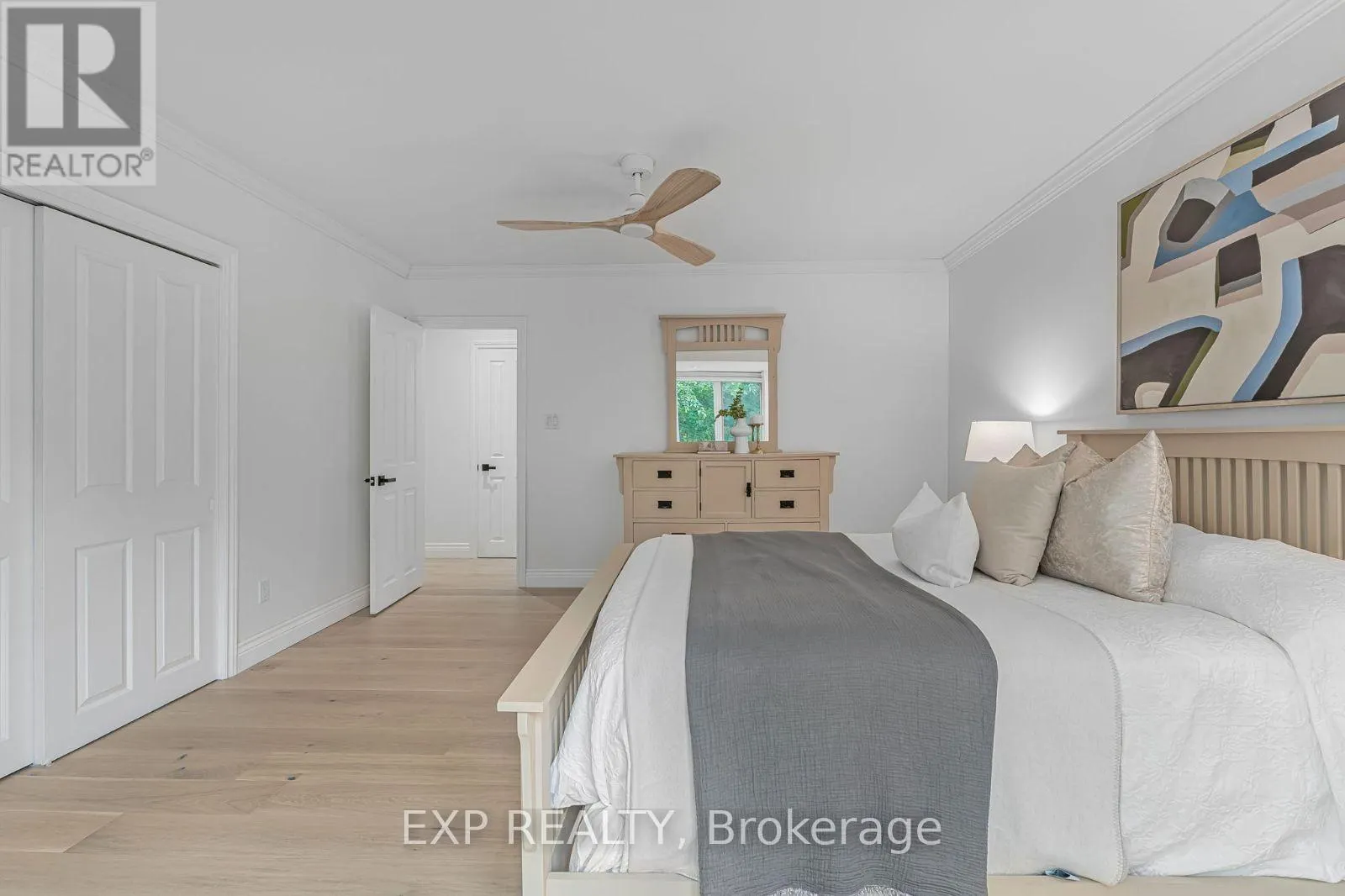 937 MONTGOMERY DRIVE
