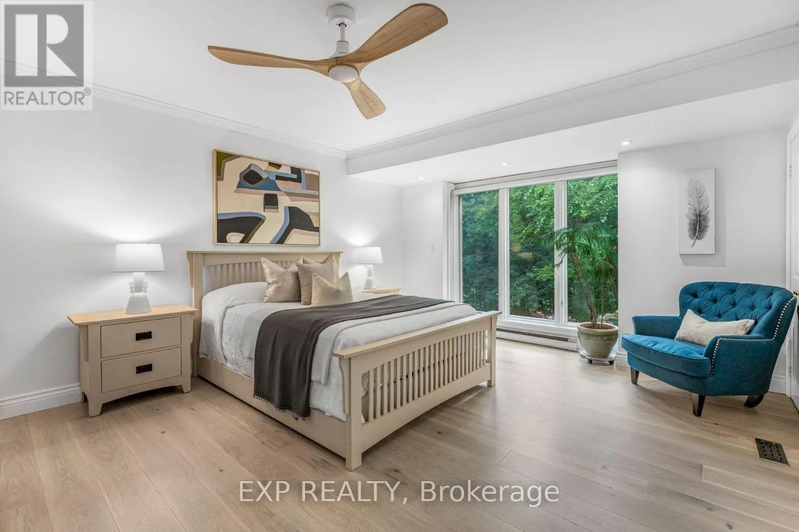 937 MONTGOMERY DRIVE