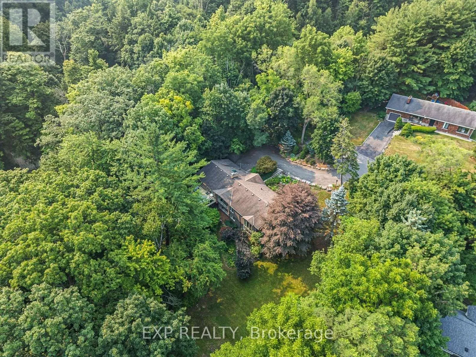 937 MONTGOMERY DRIVE