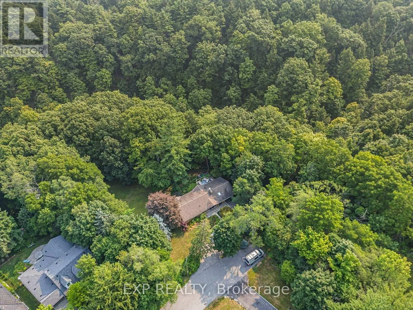937 MONTGOMERY DRIVE