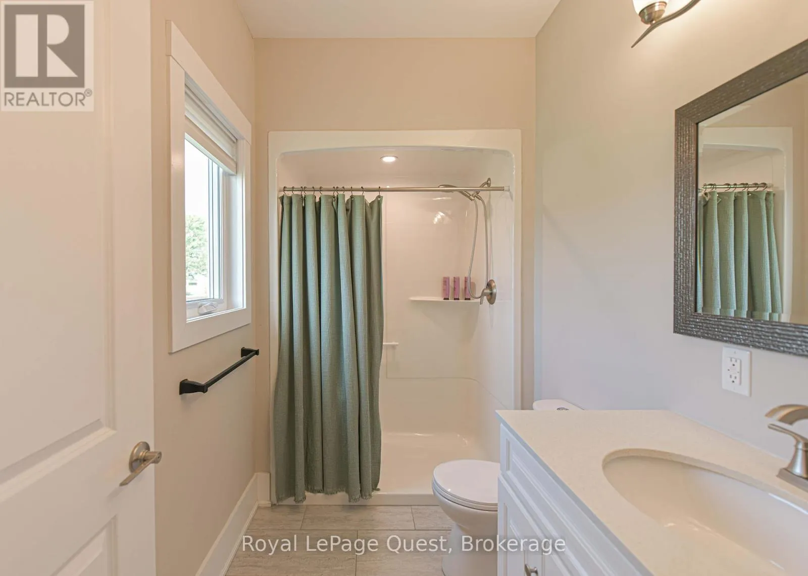 6 MILLWOOD COURT