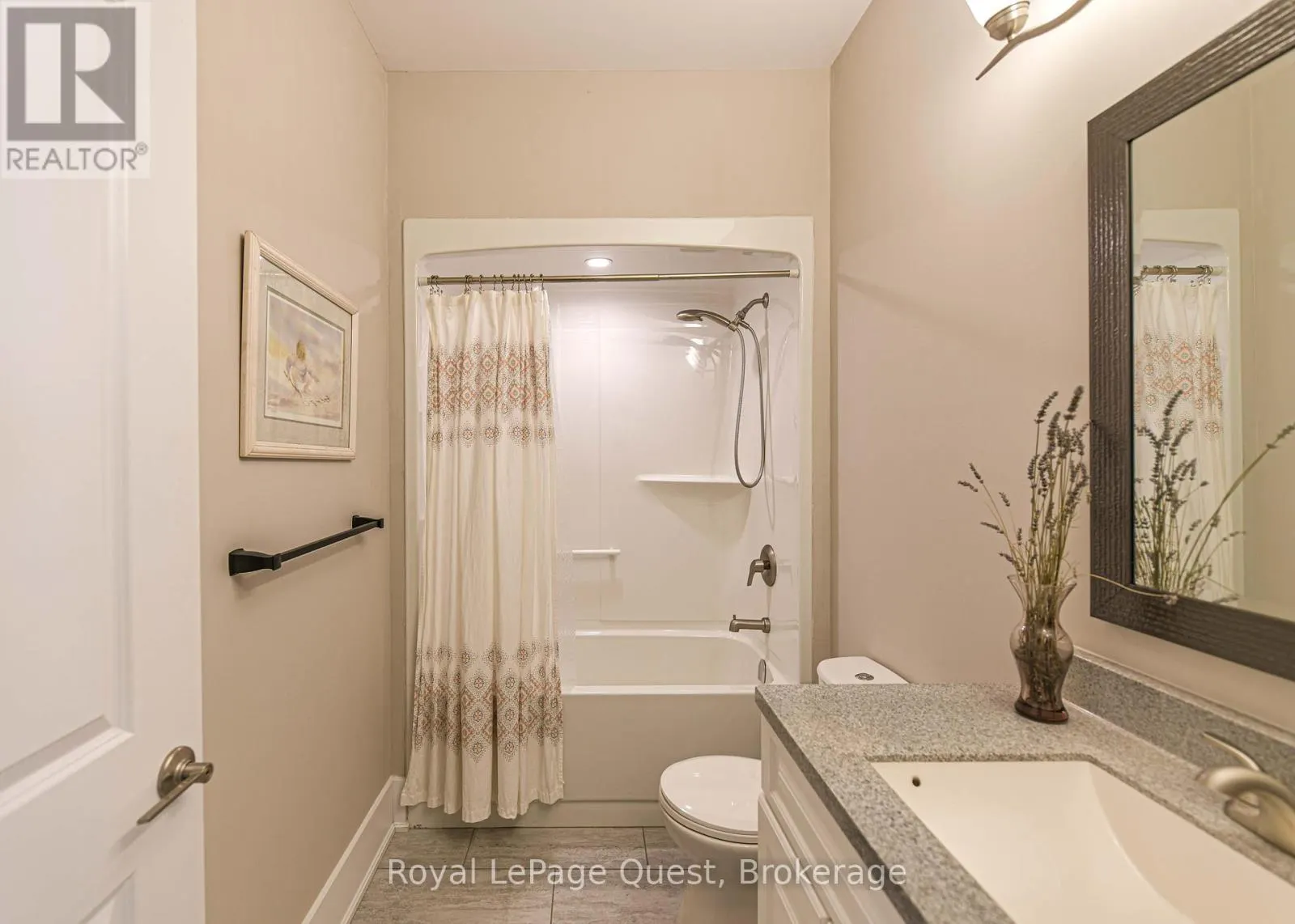 6 MILLWOOD COURT