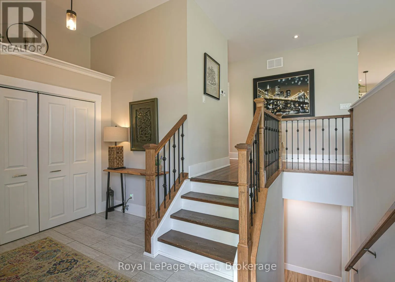 6 MILLWOOD COURT
