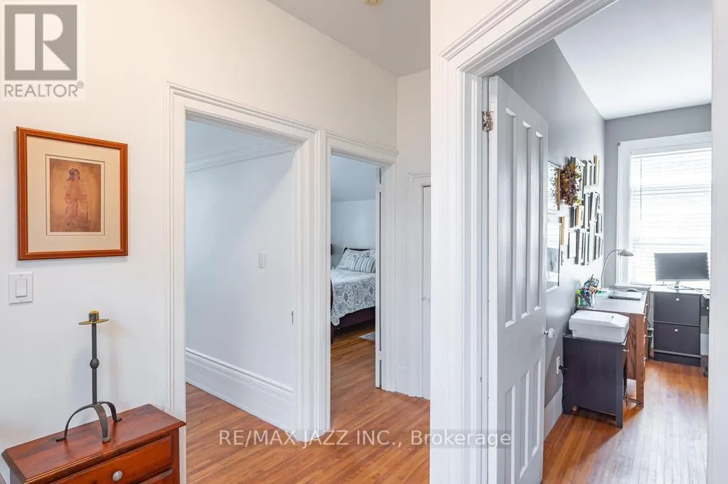 118 RICHARD STREET