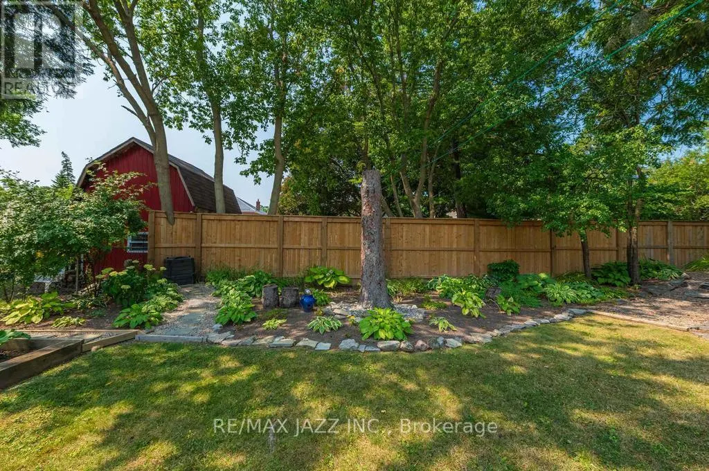 118 RICHARD STREET