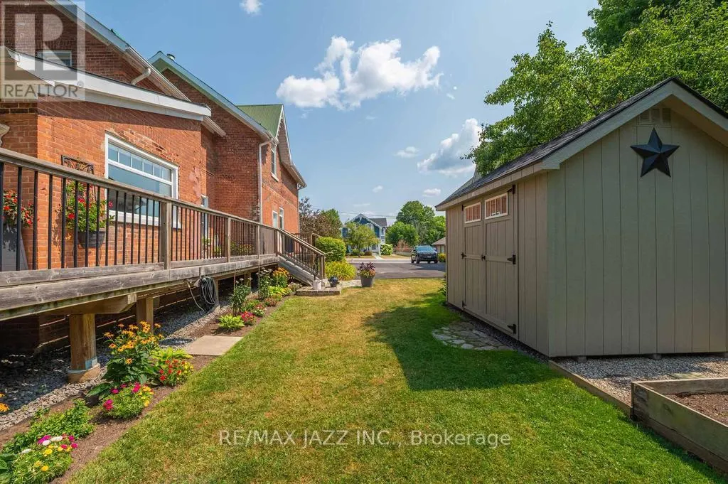 118 RICHARD STREET
