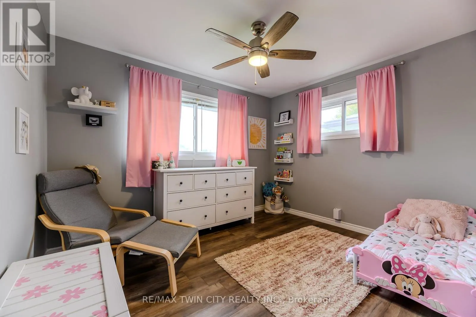 8 PEMBROKE AVENUE