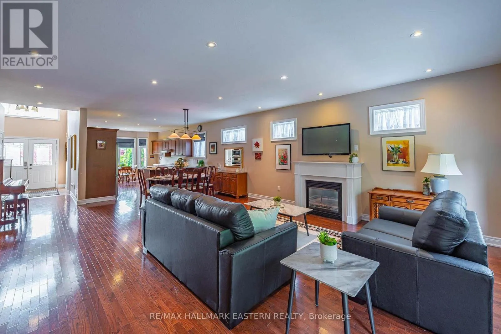 420 FOOTE CRESCENT