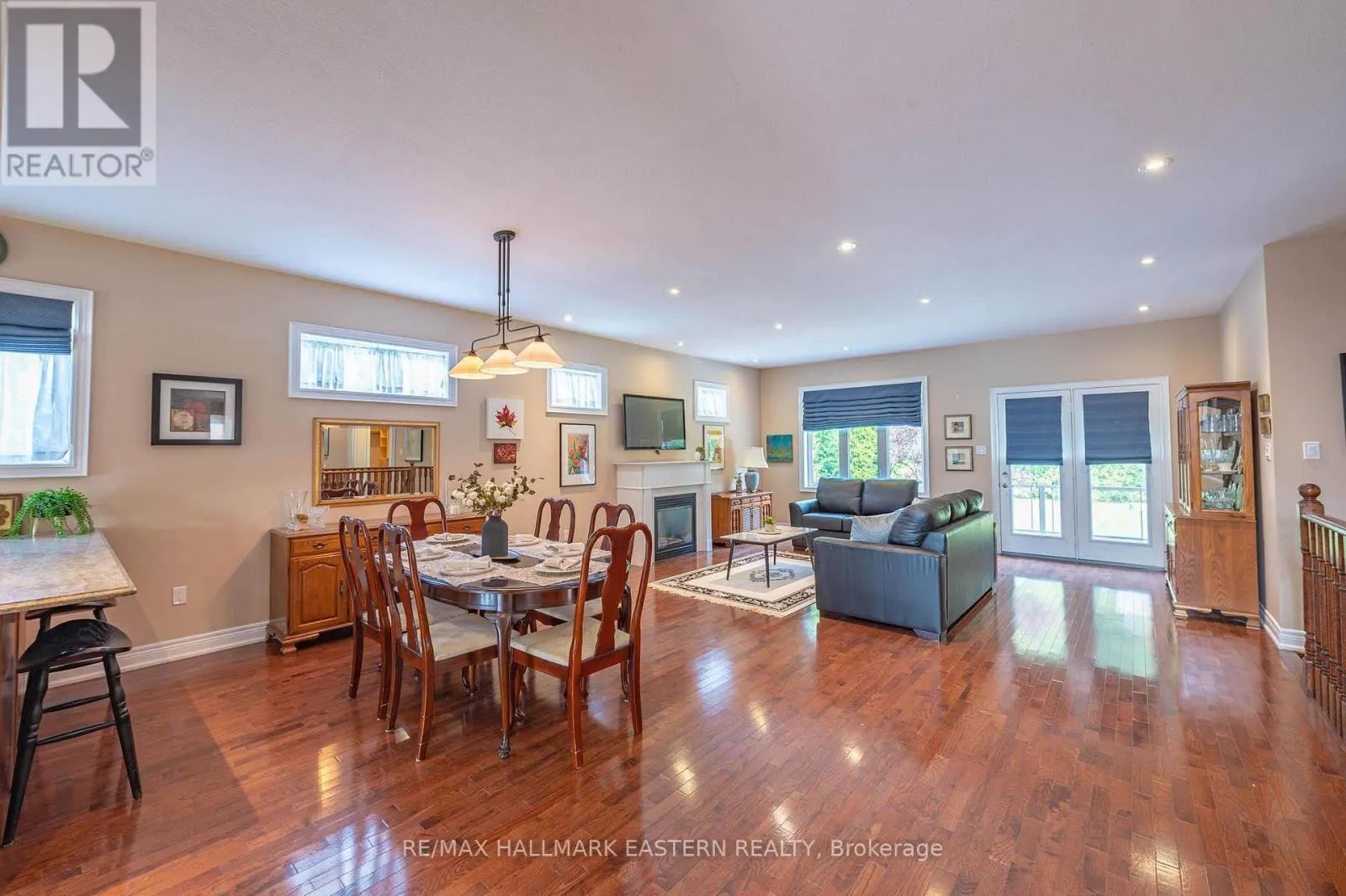 420 FOOTE CRESCENT